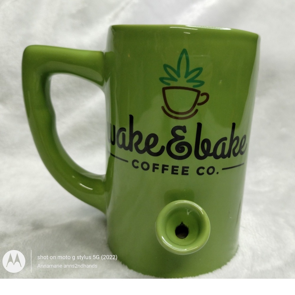 Wake & Bake Coffee Co. Lime Green Ceramic Pipe Mug Novelty Coffee Cup 420 - Picture 6 of 10